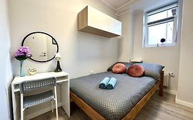 Mmrent Warmly Room
